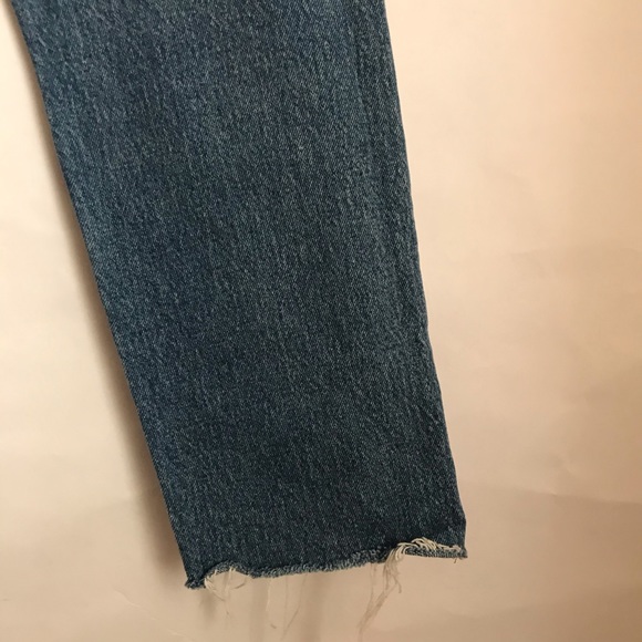 Levi’s 501 Button Fly Light Wash Jeans - Picture 14 of 14